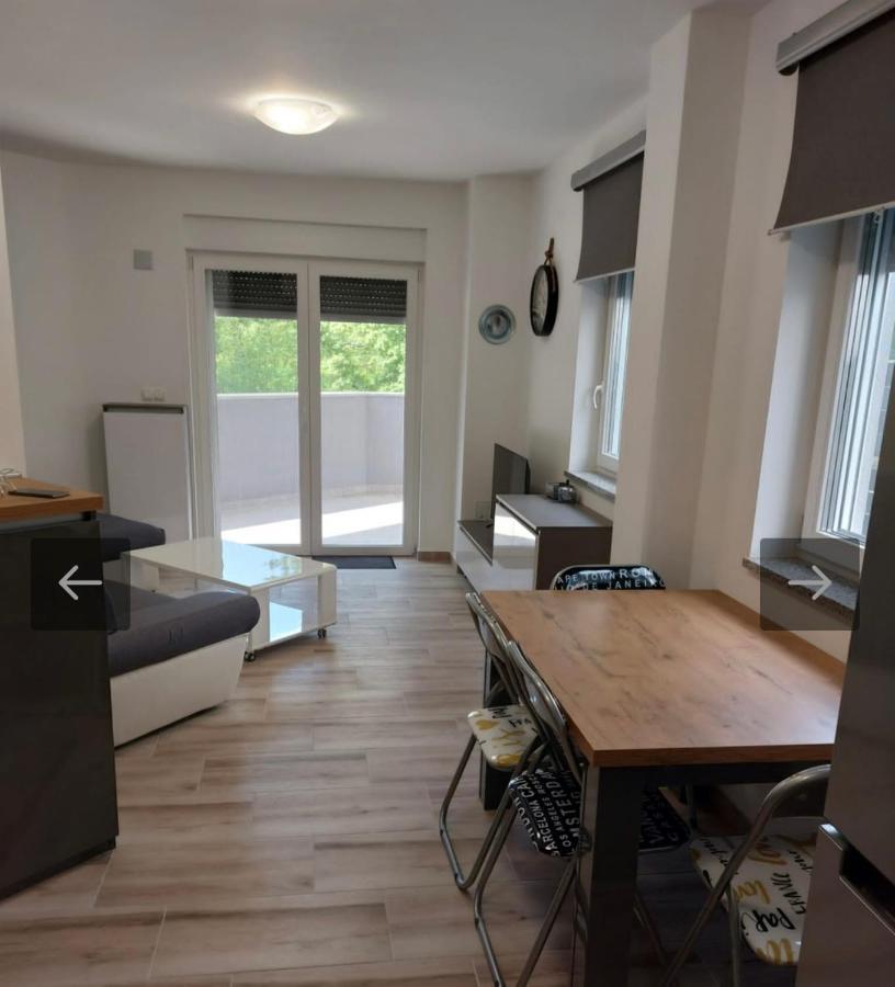 שילו Apartmani Jedro מראה חיצוני תמונה