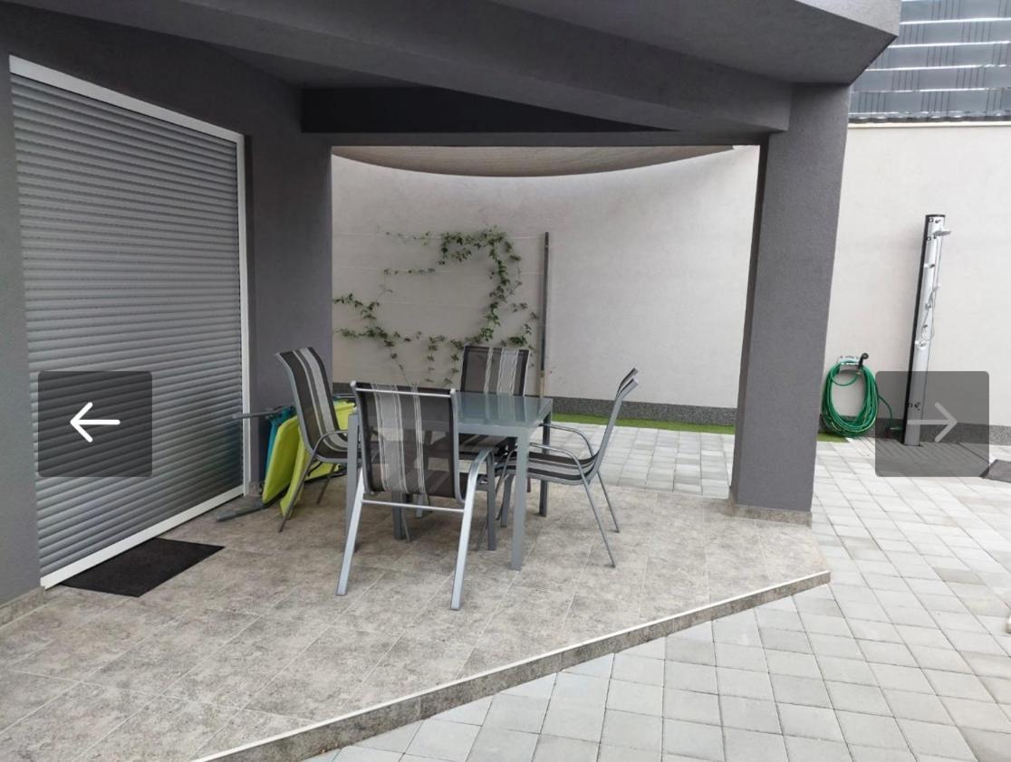 שילו Apartmani Jedro מראה חיצוני תמונה