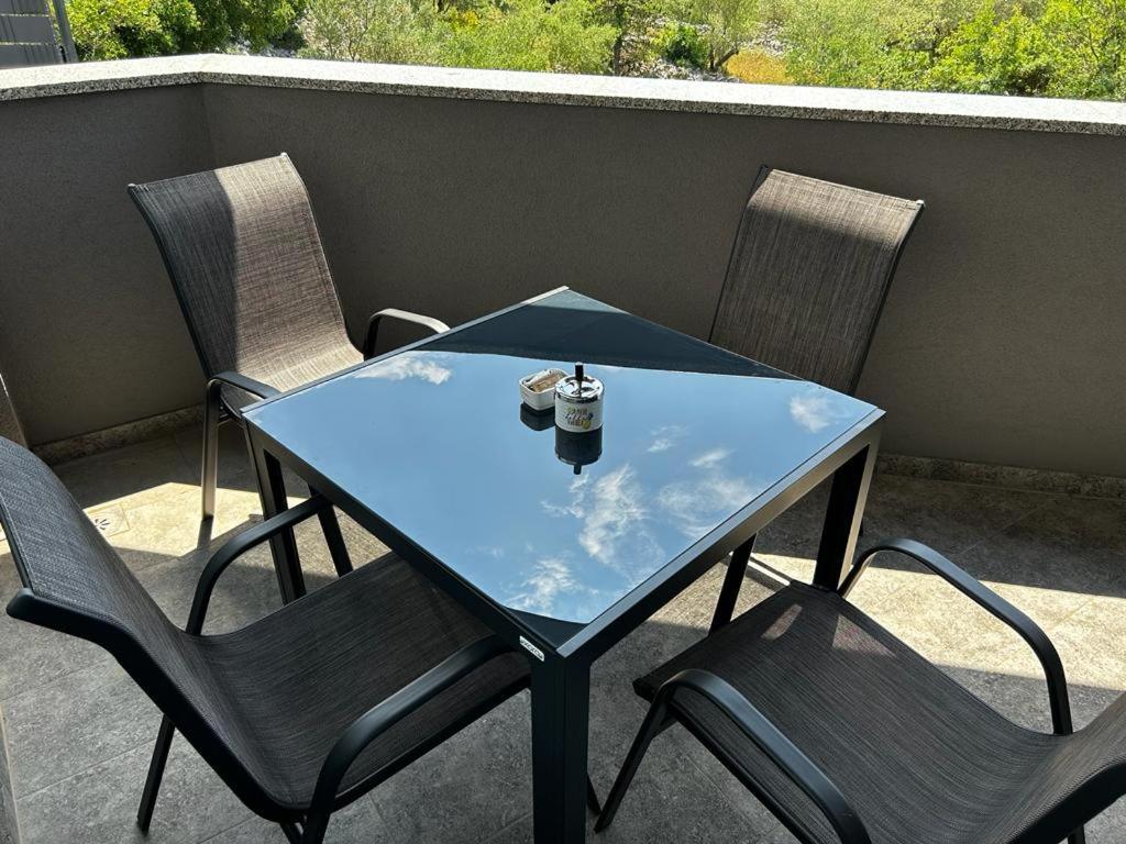 שילו Apartmani Jedro מראה חיצוני תמונה