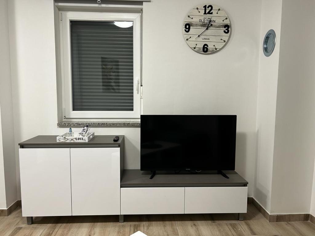 שילו Apartmani Jedro מראה חיצוני תמונה